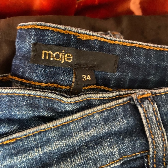 MAJE Jeans, dark wash denim, Size 34 with off set belt - Picture 3 of 5